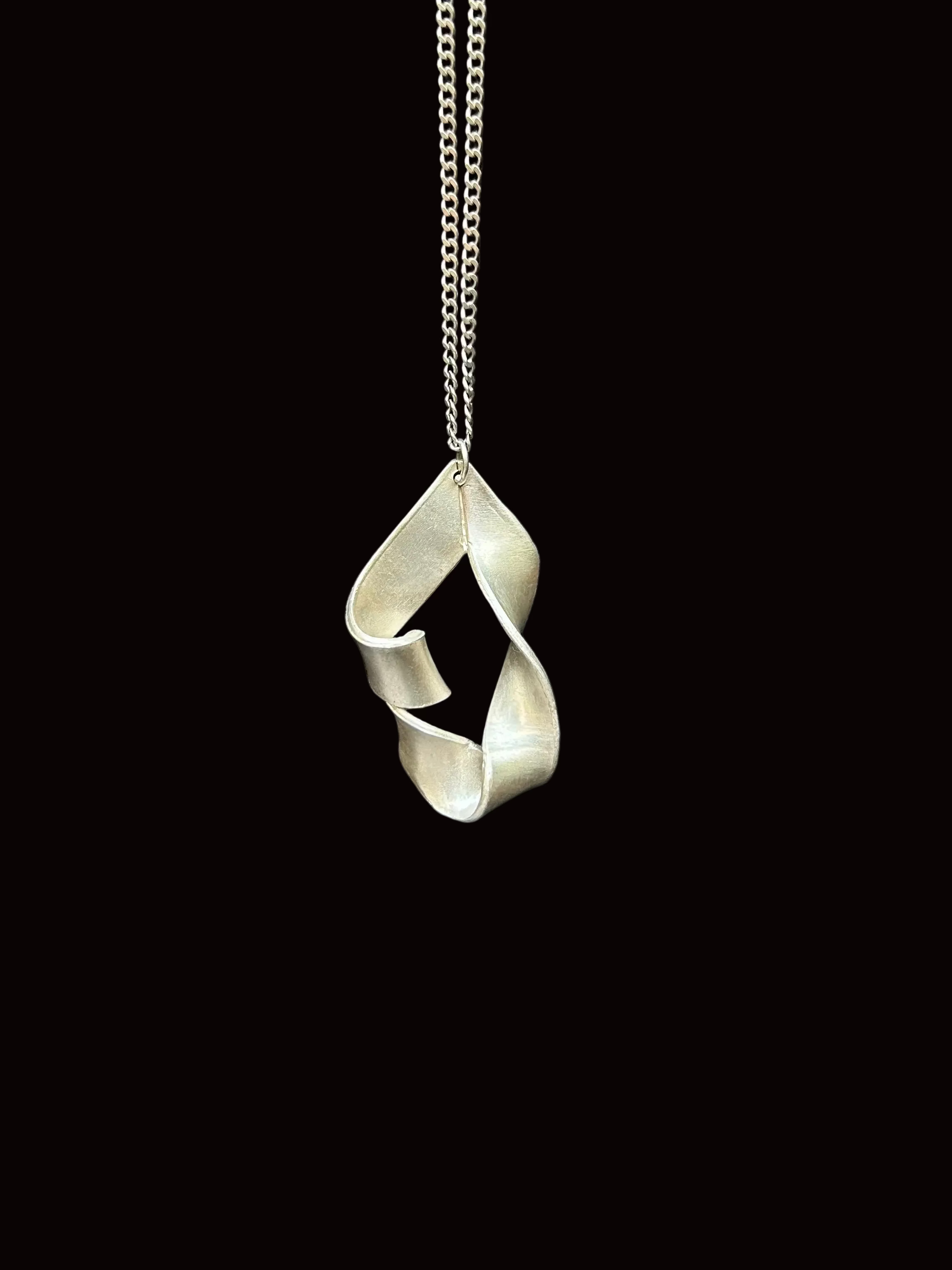 Ribbon 005